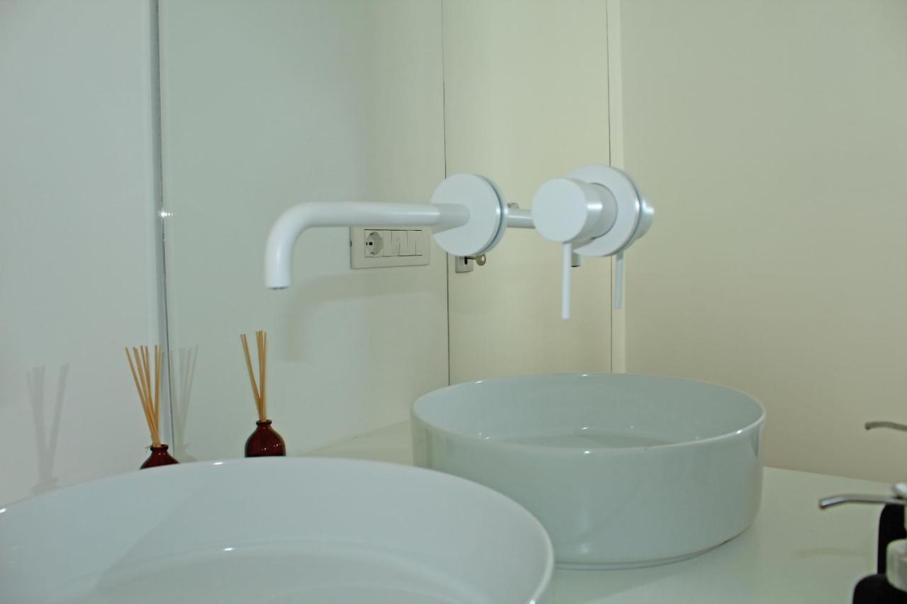 Luxuryhouse Boboetto Apartamento Cagliari Exterior foto